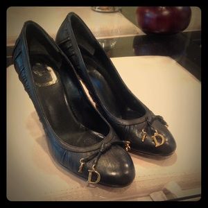 💯% Authentic Christian Dior pumps